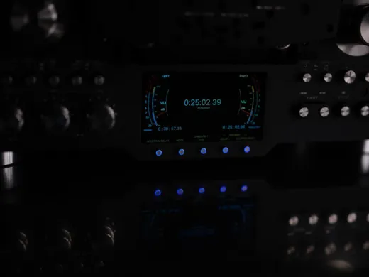 Pioneer RT-909 · Black Stone · Photograph 23