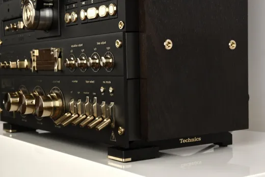 Technics RS-1520 · Bronze Age · Photograph 07