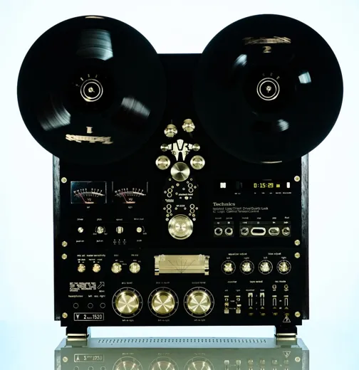 Technics RS-1520 · Bronze Age · Photograph 02